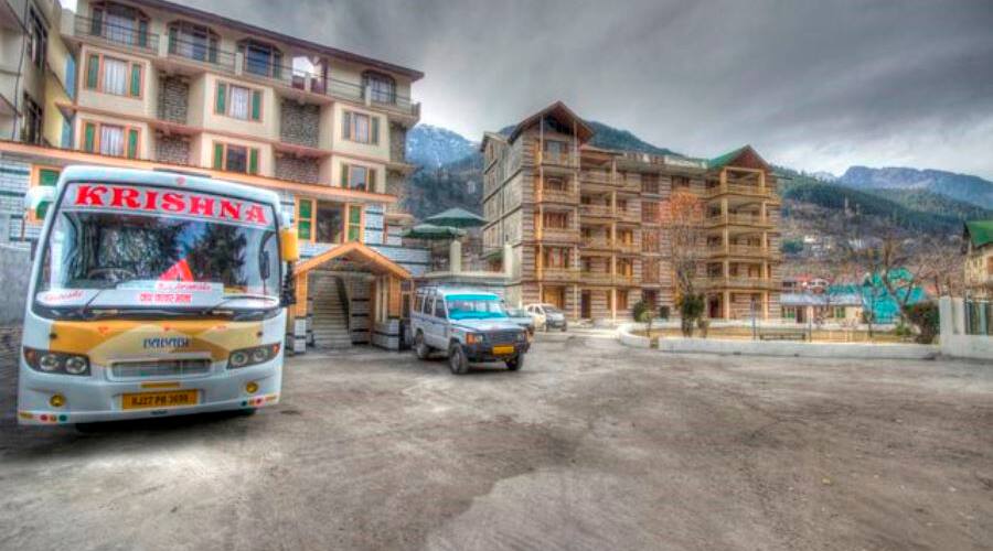 Hotel River West Cottage, Manali 5